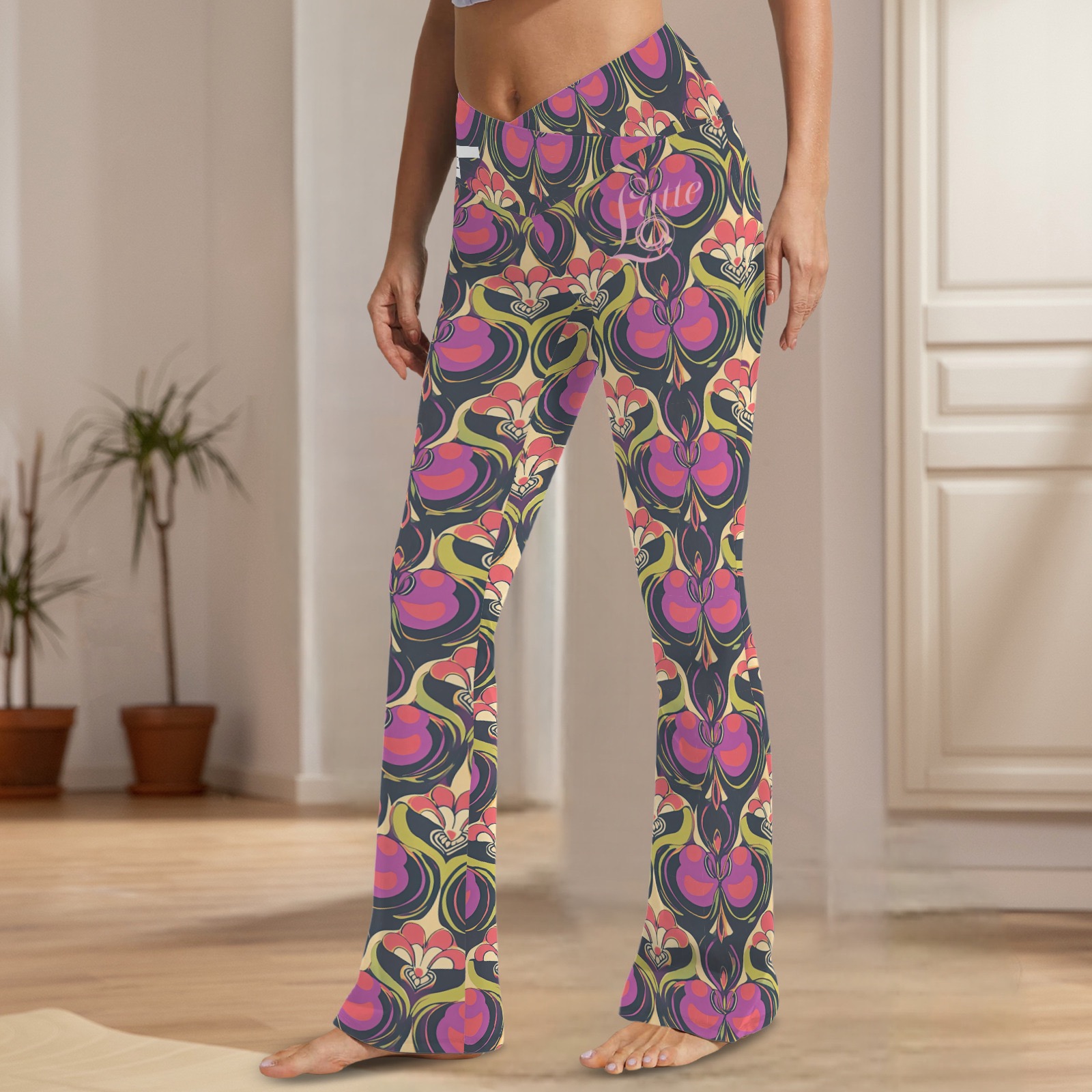 Magda - Tummy Control Flared Leggings (Velvet Voltage)